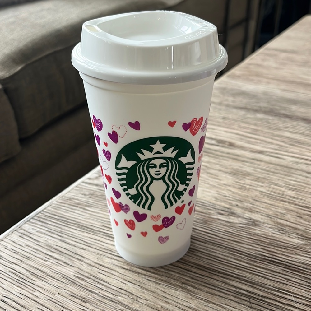 Starbucks Valentine color-changing cup